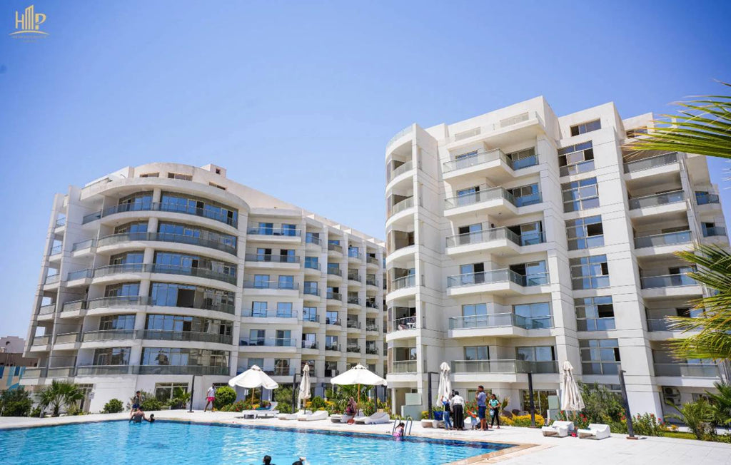 شقة للبيع باطلالة علي شارع رئيسي  بعرابية